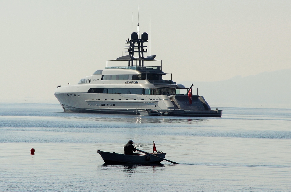 Dünyanın en hızlı alüminyum yatı ’yüzen saray’ Bodrum’da