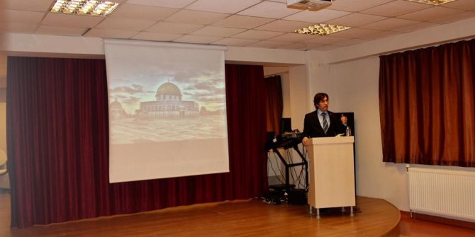 Düzce Üniversitesi’nden Kudüs’e destek