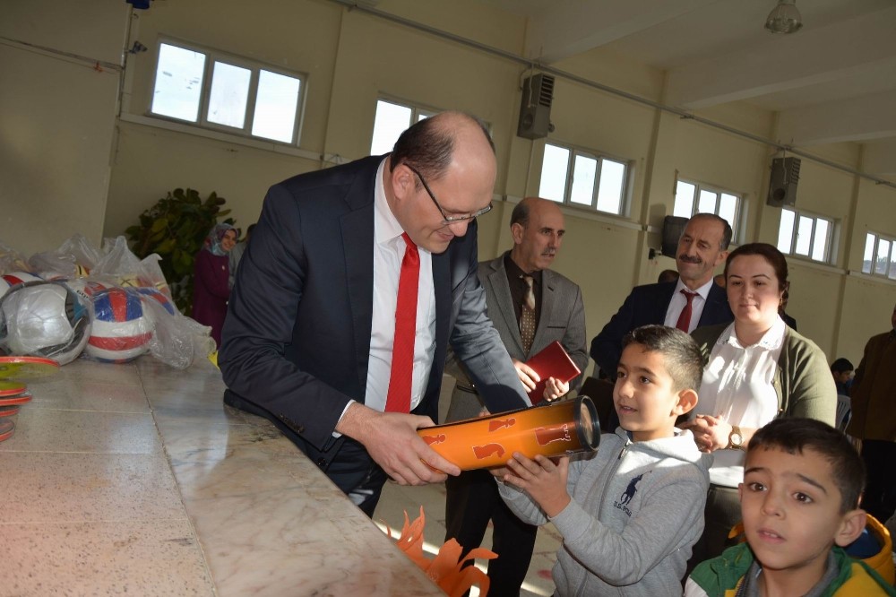 Sivas'ın Suşehri ilçendesi Hayata Bağlı Gençlik’ projesi