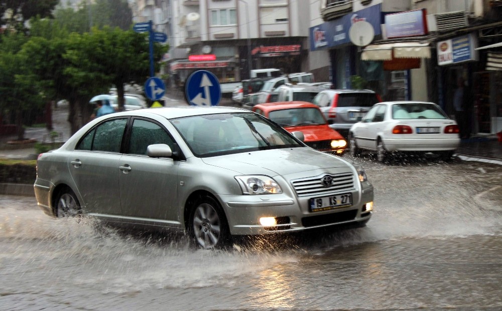 Metorolejiden uyarı Aydın’da kuvvetli yağış bekleniyor