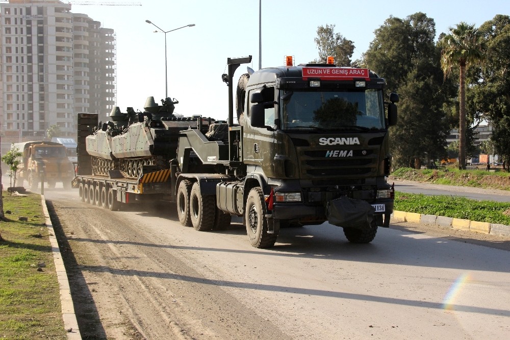 Hatay’da sınıra askeri sevkiyat sürüyor  - 29 Aralık 2017