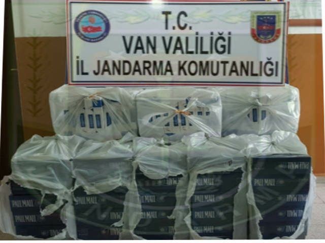 Van’da kaçak sigara operasyonuyla 8 bin paket kaçak sigara ele geçirildi