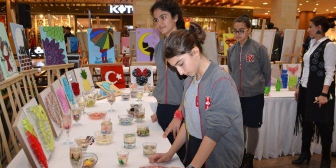 Öğrencilerin yıl sonu sergisi büyük beğeni topladı