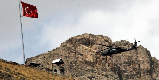 Hakkari Üs Bölgesine Füze Saldırısı | 1 Asker Şehit Düştü