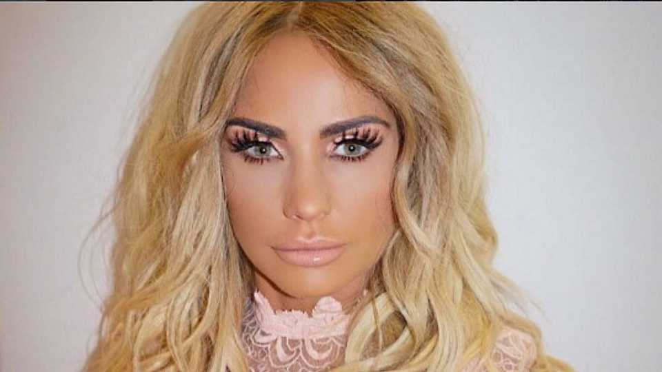 Katie Price Kimdir | Yüzüne Ne Oldu