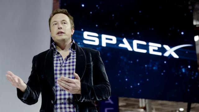 Elon Musk Şirketlerinin Facebook Hesabını Neden Sildi