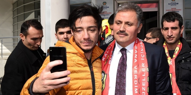 Ahmet Çakır: “Yeni Malatyaspor Divan kurulu Başkanlığını bırakmayı düşünüyorum”