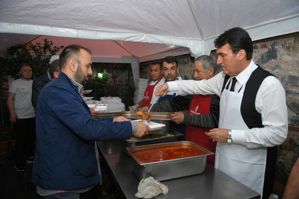 Osmangazi İlçenin farklı noktalarında kurulacak iftar sofraları ile ramazana hazır