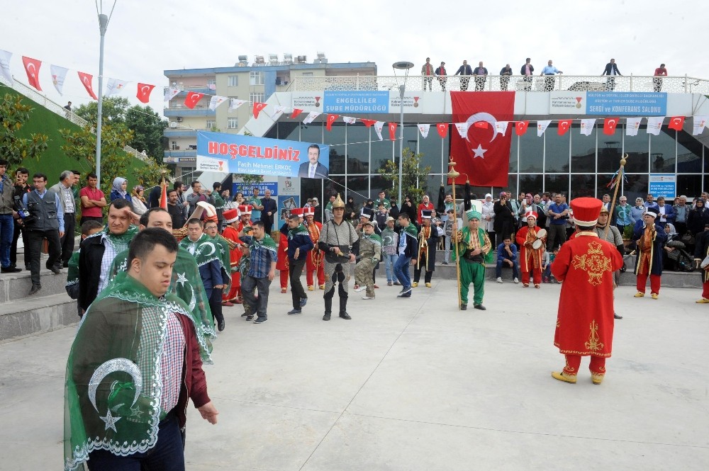 Kahramanmaraş'da 75 engellinin Vatan sevgisi engel tanımadı