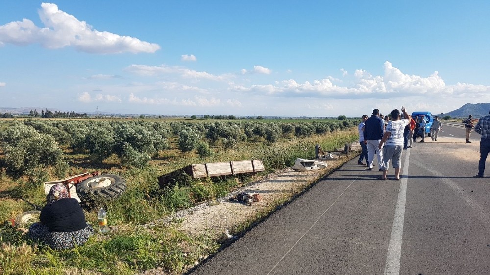 Kırıkhan'dan Hassa yönüne gitmekte olan Otomobil traktöre çarptı: 1 yaralı