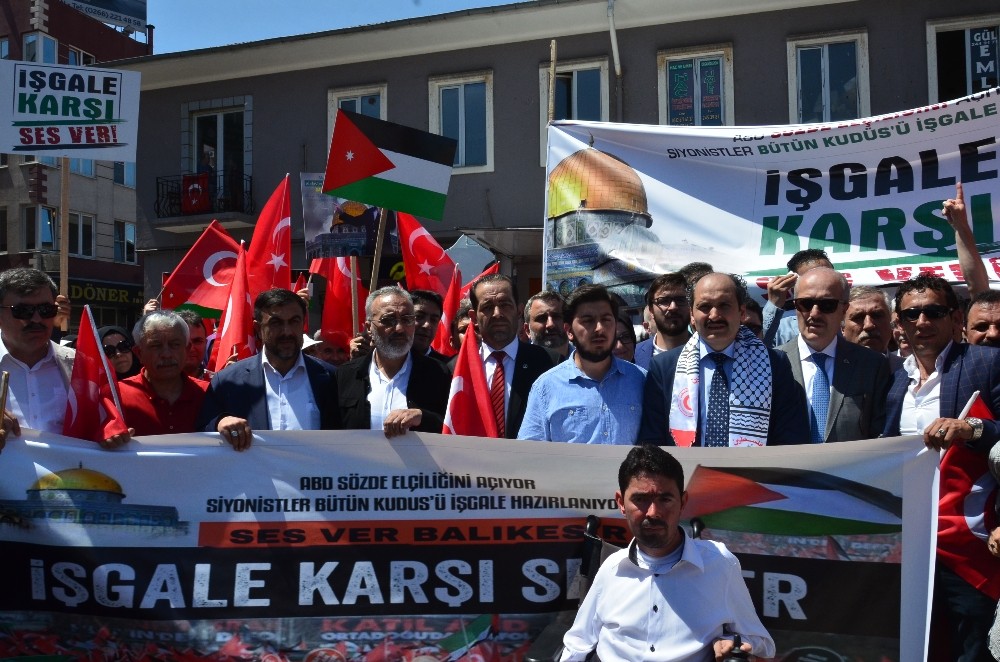 Balıkesir'de Şehit Filistinliler için gıyabi cenaze namazı kılındı 15 Mayıs