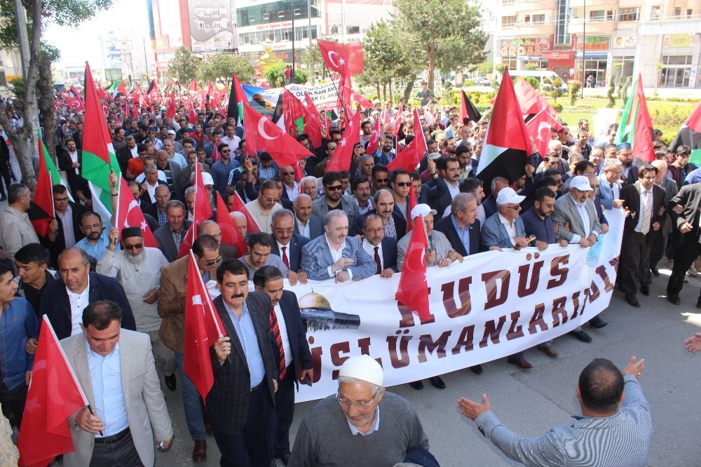 Van Sivil Dayanışma İnisiyatifi (Van SDİ) Kudüs için yürüdü