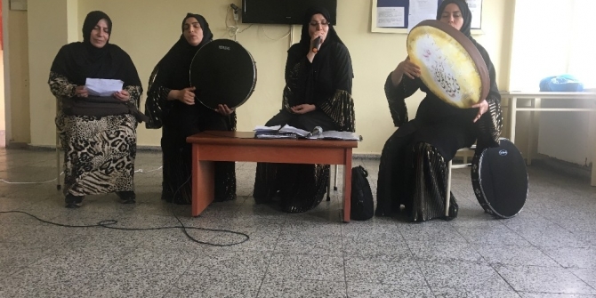 Cezaevindeki kadınlara tasavvuf müziği dinletisi