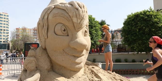 Birbirinden renkli atölyeler Forum Mersin’de