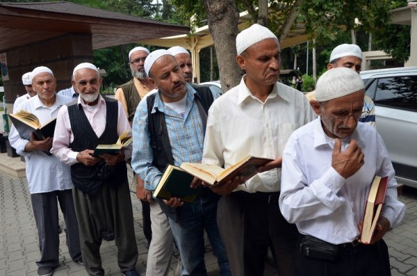 Adana'da sahte hoca sınavı!