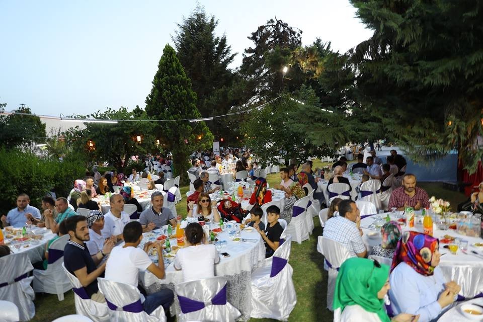 Divapan Entegre Ağaç Panel Sanayi çalışanlarıı iftarda bir araya geldi