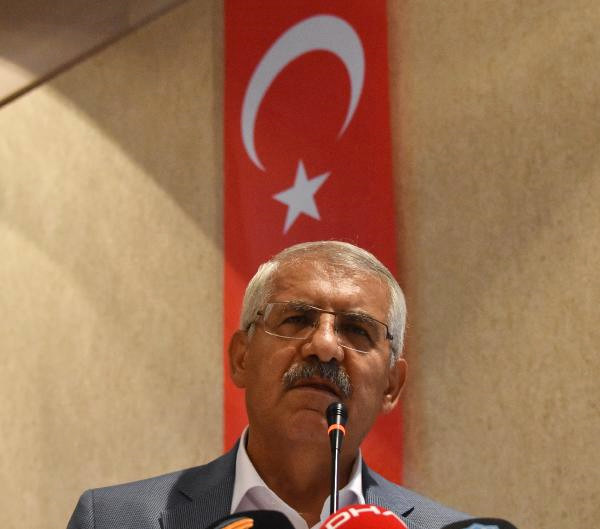 İYİ Parti'den AK Parti'ye sinyal: MHP ile Sorun Yaşarsanız Biz Buradayız