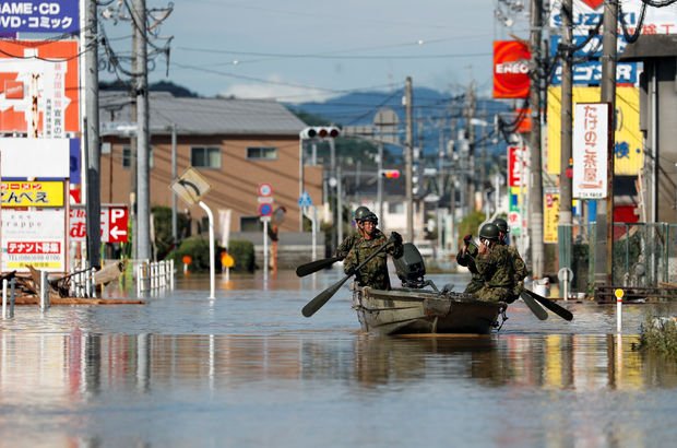 Japonya'daki felaketin bilançosu büyüyor