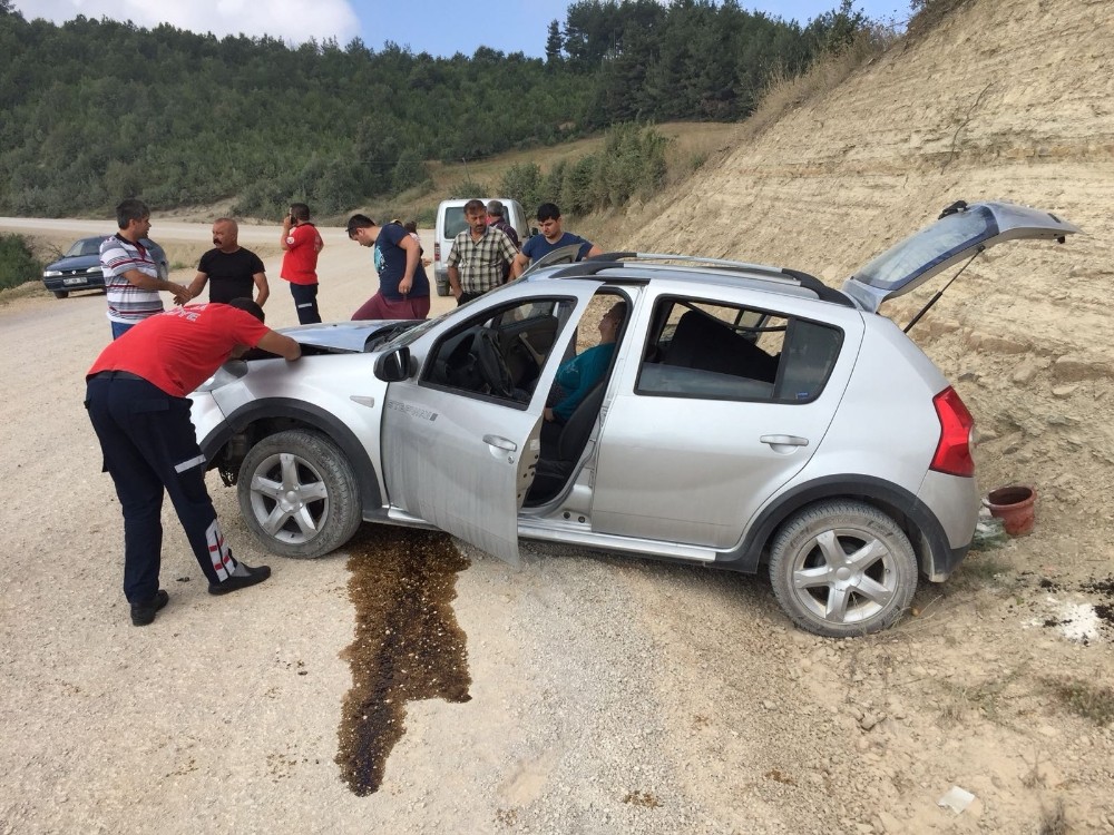 Adana Kozan’da trafik kazası: 2 yaralı