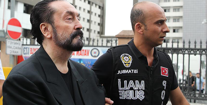 Adnan Oktar örgütünde kan donduran detaylar! Kediciklere lityum hapı vermiş