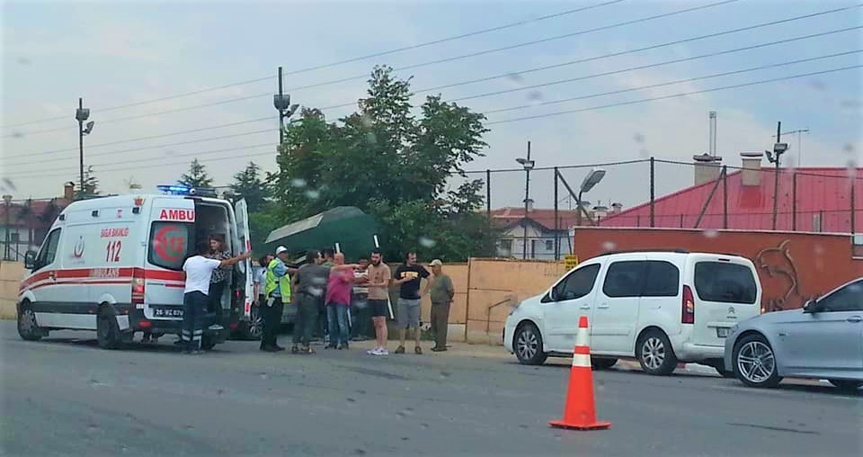 Eskişehir’de trafik kazası; 2 yaralı