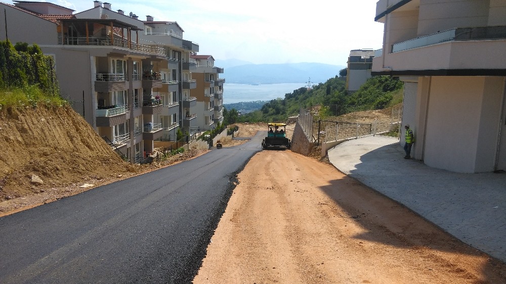 İzmit’in dört bir yanında çalışma var