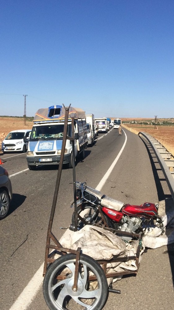 Şanlıurfa’da trafik kazası: 1 ölü, 2 yaralı