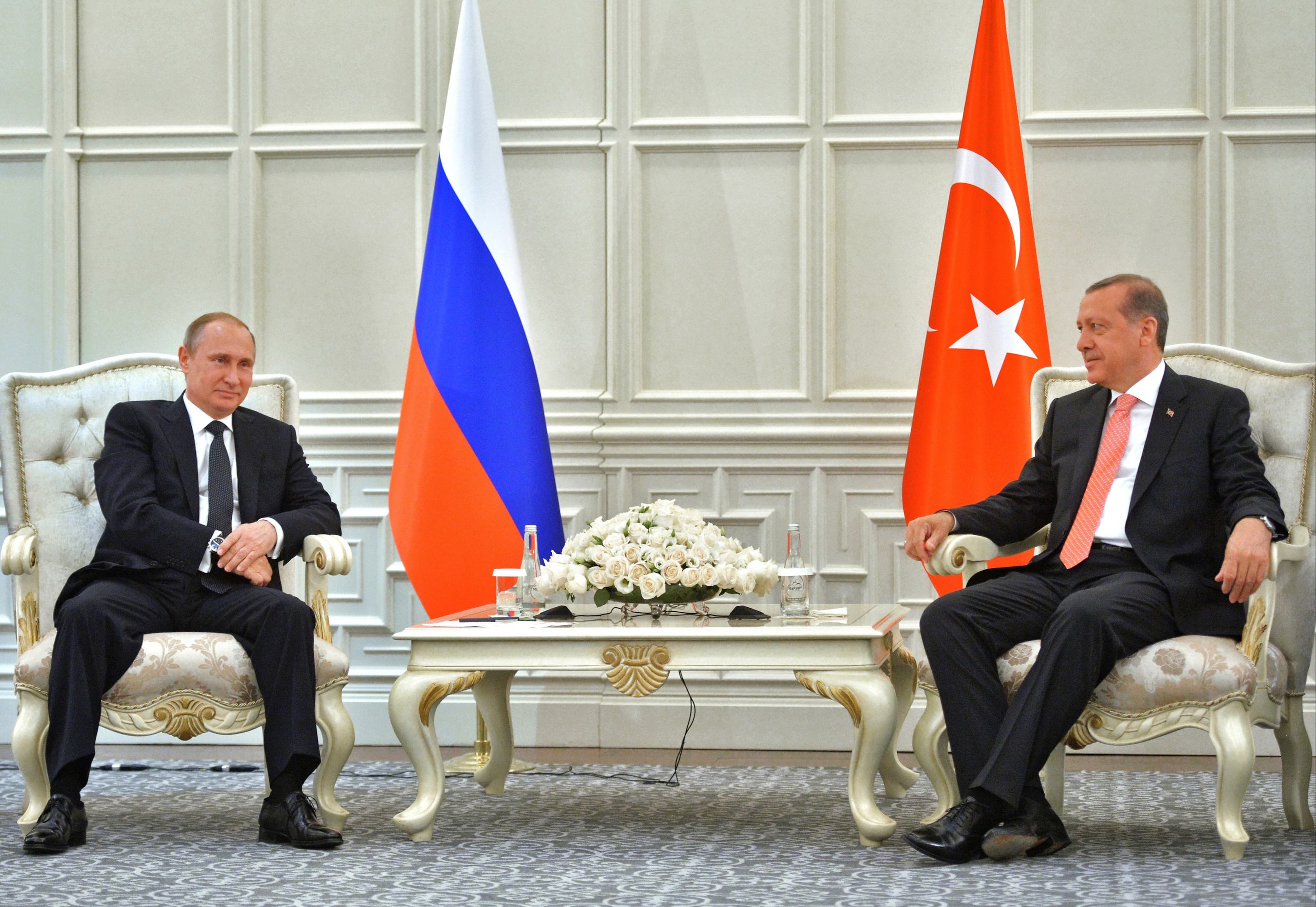 Putin'e Erdoğan'dan İstanbul'da balık yeme daveti