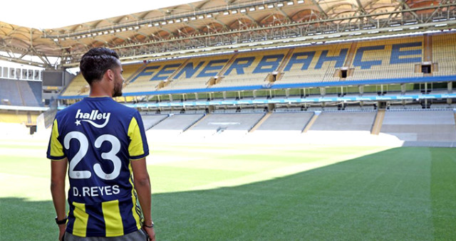 Fenerbahçe, yeni transferi Diego'yu resmen açıkladı!