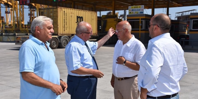 Başkanlar, Türkiye’nin en büyük limanında incelmelerde bulundu