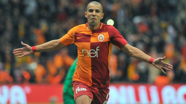 Galatasaraylı Feghouli "Takımdan ayrılacak mısınız" sorusuna ateş püskürdü