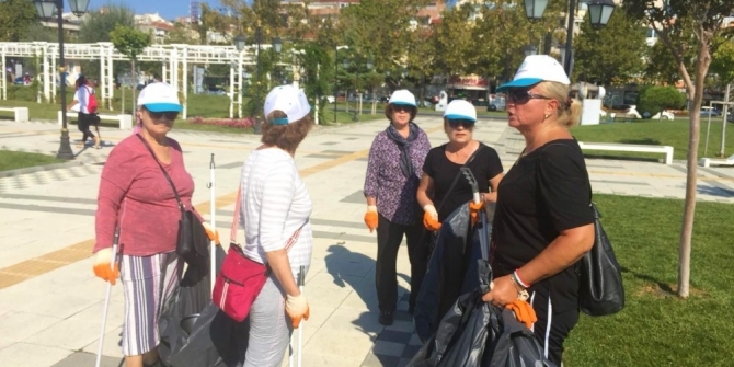 Süleymanpaşa’da vatandaşlardan çevre temizliği