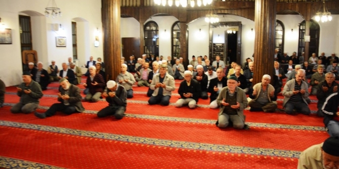 Lapseki’de şehitler için Mevlid-i Şerif okutuldu