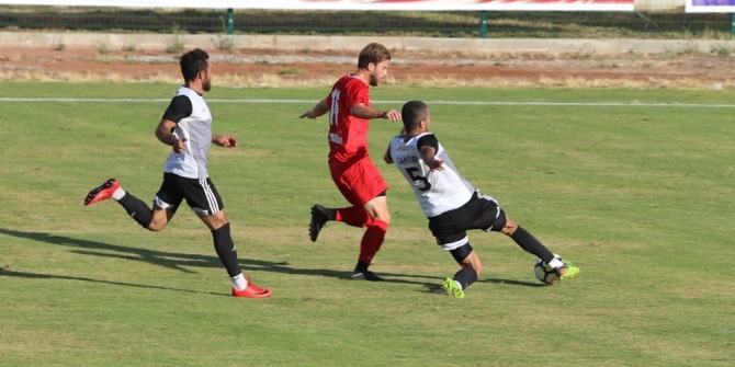 Manavgat Belediyespor 3’te 3 yaptı