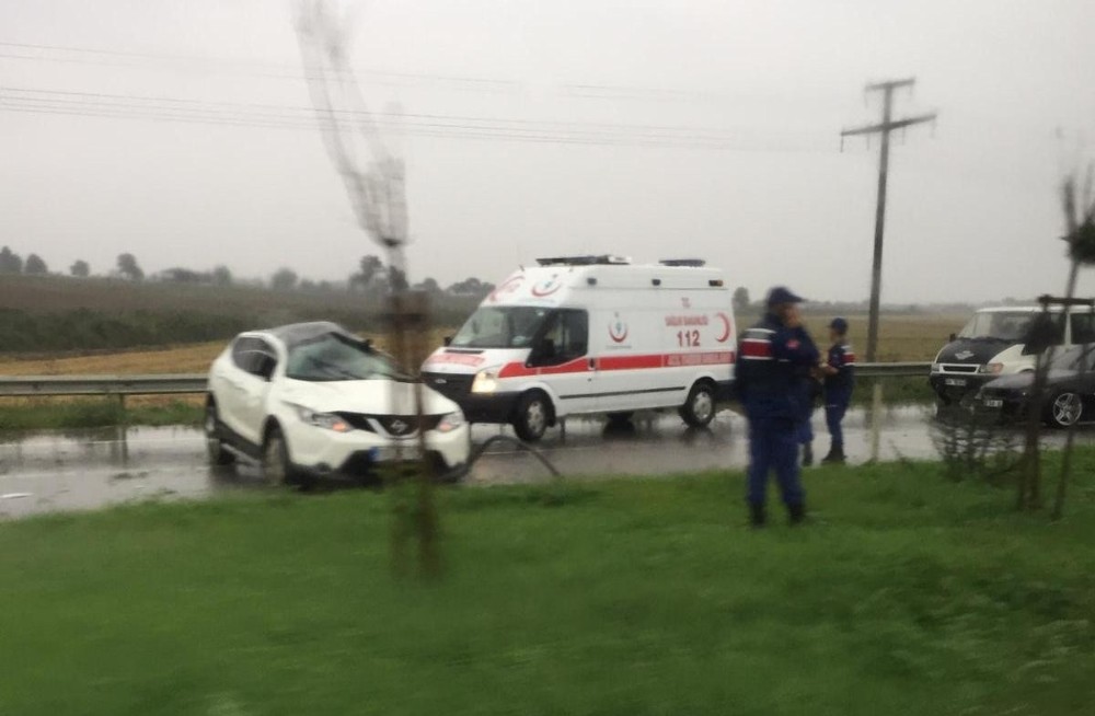 Samsun'un 19 Mayıs ilçesinde Otomobil takla attı: 1 yaralı