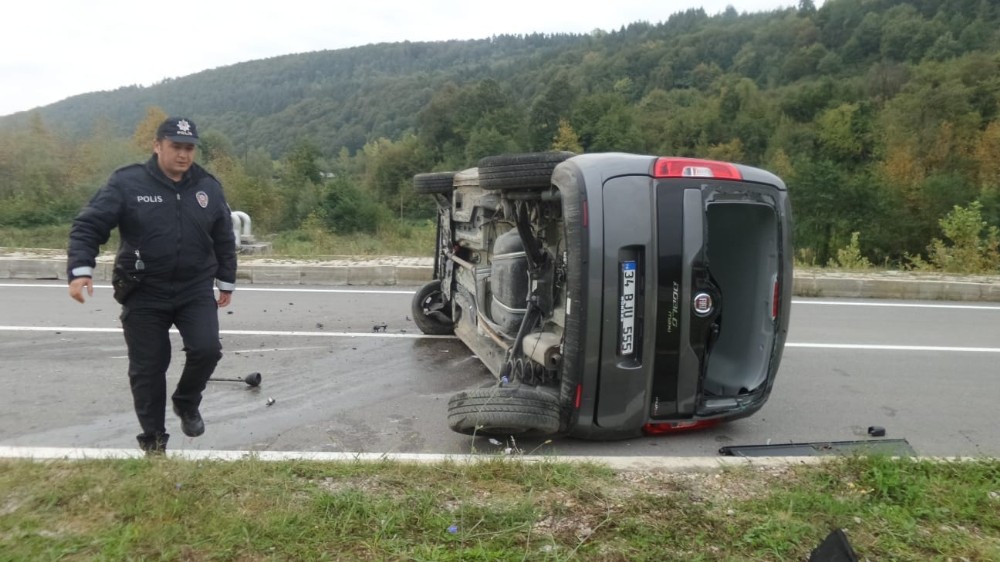 Sinop Kadir Bozkurt Caddesi'nde trafik kazası: 1 yaralı