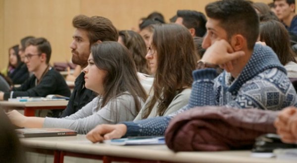 Açıköğretim'de yüz yüze ders dönemi