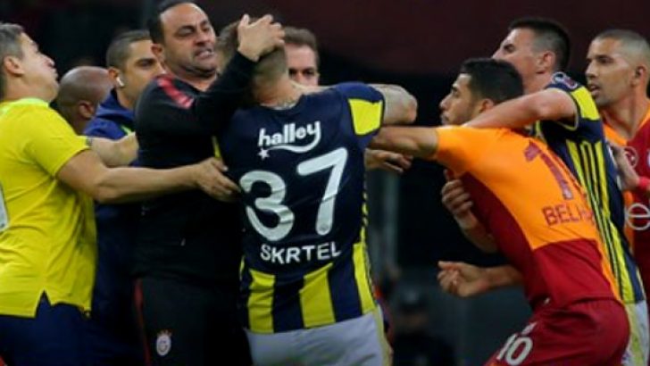 Galatasaray Fenerbahçe derbisinin faturası ağır olacak!