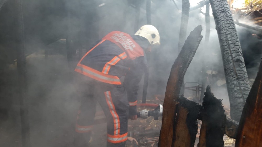 Battalgazi ilçesine bağlı Şehit Fevzi Mahallesinde yangın