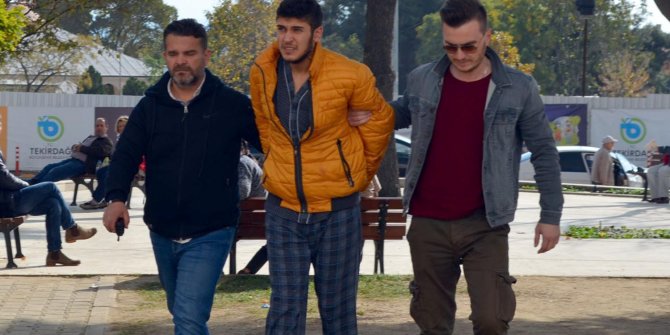 Tartıştıkları kişiyi bıçaklayarak öldüren iki kardeş tutuklandı