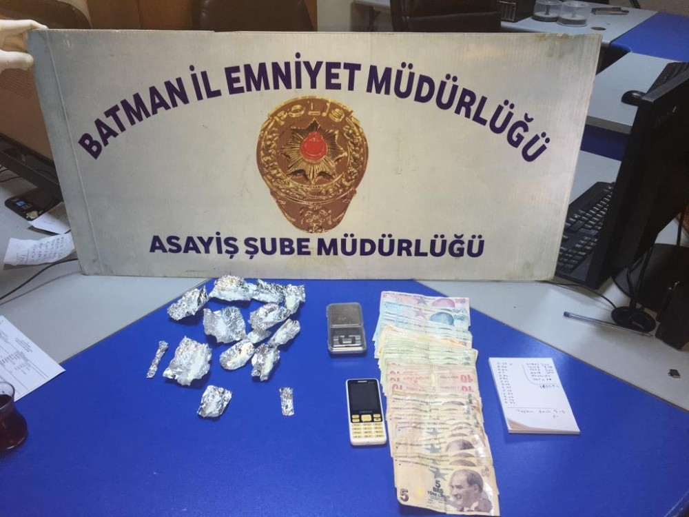 Batman Emniyet Müdürlüğü Asayiş Şube Müdürlüğü uyuşturucu ele geçirildi