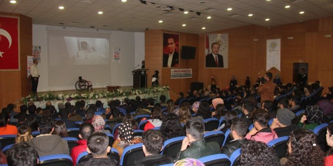 Bingöl’de ‘Gelin Engelleri Birlikte Aşalım’ projesi kapsamında "Erişebilirlik" konferansı verildi