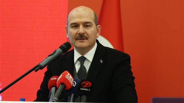 Bakan Soylu: Organizasyonun lideri gözü bağlı şekilde Erzurum'a getirildi