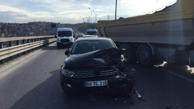 Okmeydanı TEM Bağlantı Yolu Sadabat Viyadüğünde kaza oldu