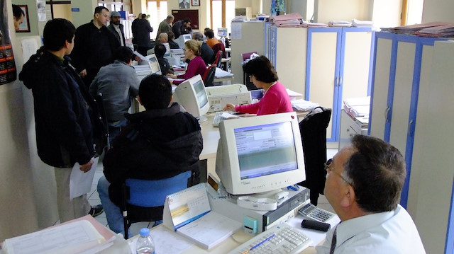 Vergi daireleri bu akşam 19:00'a kadar açık olacak