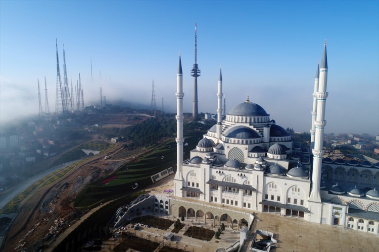 Çamlıca Camisi'nde ilk ezan o gün okunacak