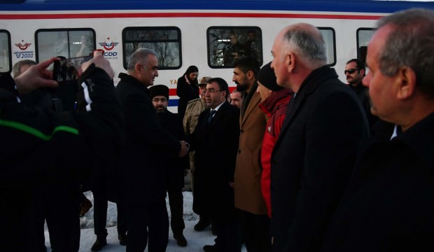 Bakan Ersoy:Doğu Ekspresi'ne ilişkin olarak önemli açıklamalarda bulundu.