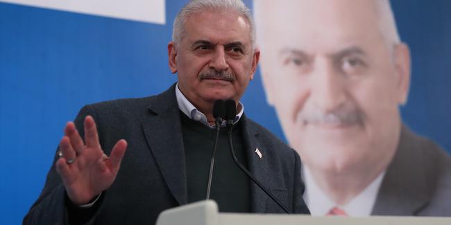 Binali Yıldırım: İstanbul'da otobüsler tek renk olacak