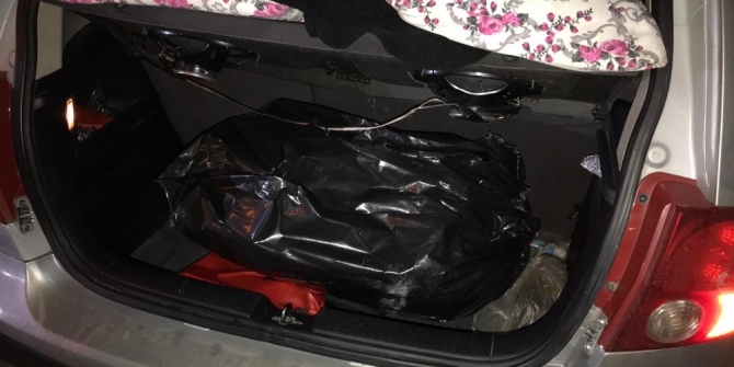 Uygulama noktasında 8 kaçak göçmen yakalandı