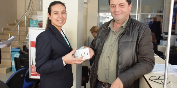 3 bin kutu kandil simidi dağıtıldı